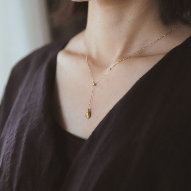 金乳歯Y字ネックレス（Standard）